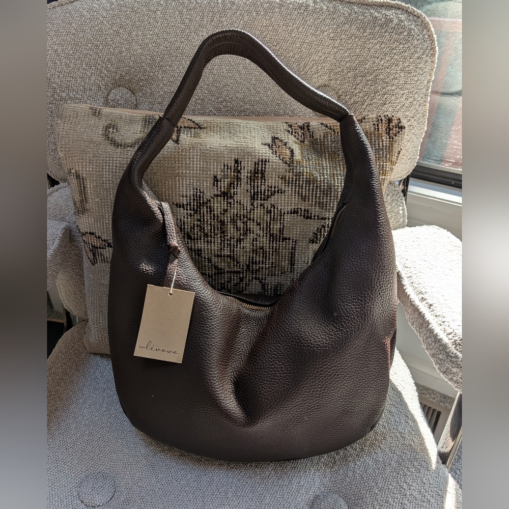 NWT Oliveve Lucia Hobo Chocolate Brown Italian Buffalo Cowhide